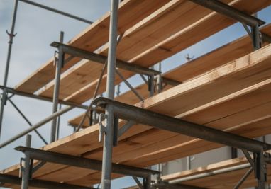 iskele sistemleri, inşaat iskelesi, kalıp iskelesi, teleskopik direk, cup-lock iskele, flanşlı iskele, şantiye ekipmanları, yapı malzemeleri, beton santrali, çimento silosu, Ömür İskele, Ankara iskele