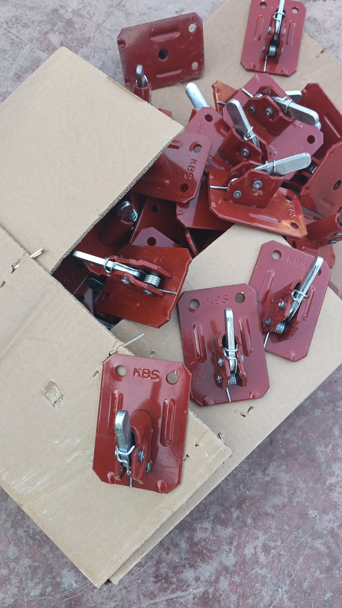 iskele sistemleri, inşaat iskelesi, kalıp iskelesi, teleskopik direk, cup-lock iskele, flanşlı iskele, şantiye ekipmanları, yapı malzemeleri, beton santrali, çimento silosu, Ömür İskele, Ankara iskele